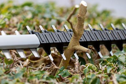 Bosch Professional Aku trimer za živu ogradu GHE 18V-60 06008C9000