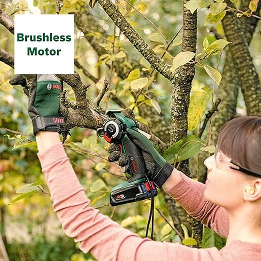 Bosch Aku univerzalna testera AdvancedCut 18 06033D5100