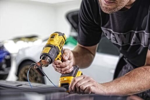 DeWALT aku fen odstranjivač boje DCE530N