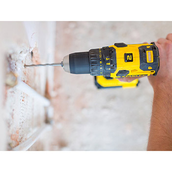 Stanley aku udarna bušilica odvijač FMC627D2T