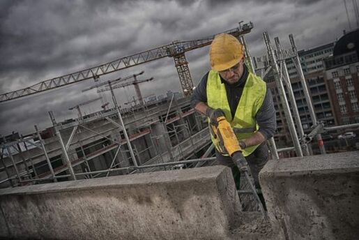 DeWALT aku el.  pneumatski čekić DCH481X2