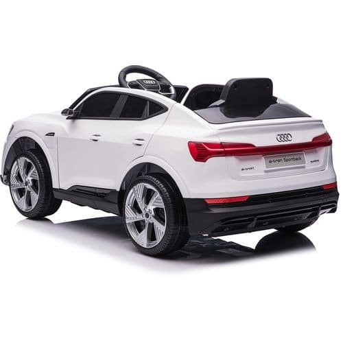 Licencirani Audi E-tron Sportback 2213 - beli