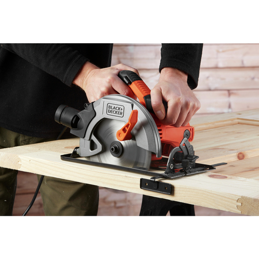 Black + Decker kružna testera CS1550