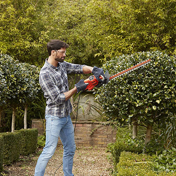 Black + Decker Makaze za živu ogradu BEHT201
