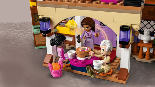 LEGO Ašina koliba 43231