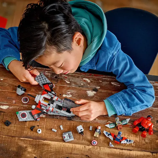 LEGO Borba Kapetana Amerike protiv Crvenog Hulka 76292