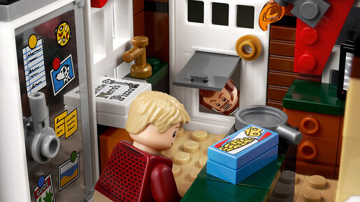 LEGO Sam u kući 21330