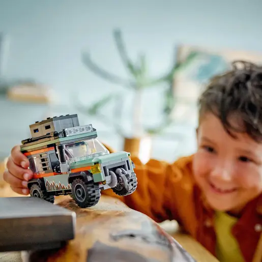 LEGO 4x4 planinski terenac 60447