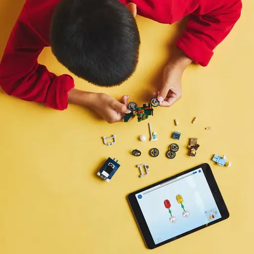 LEGO Avion protiv vozila sa bolničkim krevetom 60459