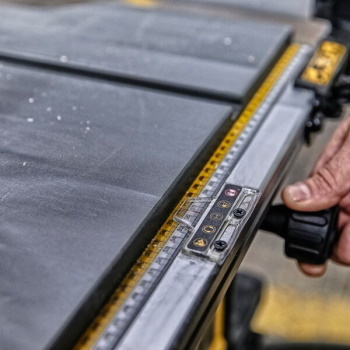 DeWALT stona testera DWE7492