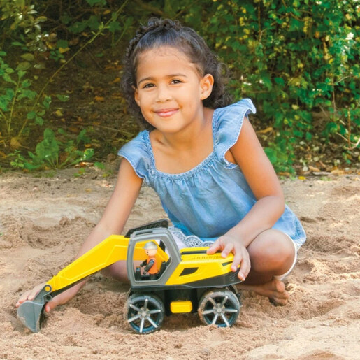 Lena Truxx rovokopač