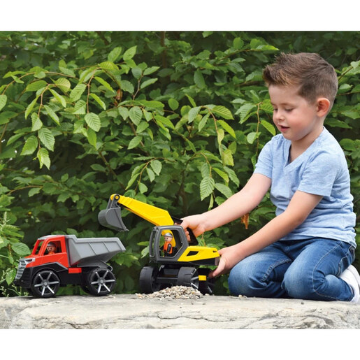 Lena Truxx rovokopač