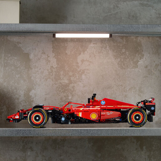LEGO® Automobil Ferrari SF-24 F1 42207