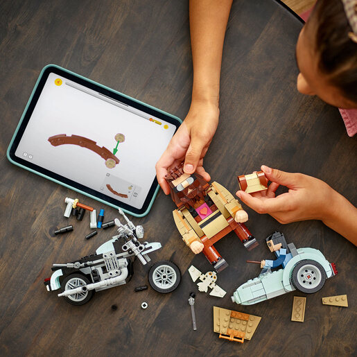 LEGO Hagridova™ i Harijeva vožnja motociklom 76443