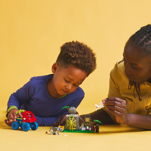 LEGO Spasavanje Spajdijevog tima dino-guseničarem 11199