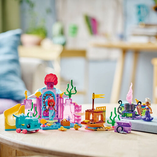 LEGO Arijelina kristalna pećina 43254