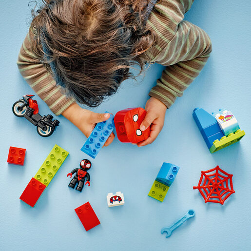 LEGO Spinova avantura s motociklima 10424