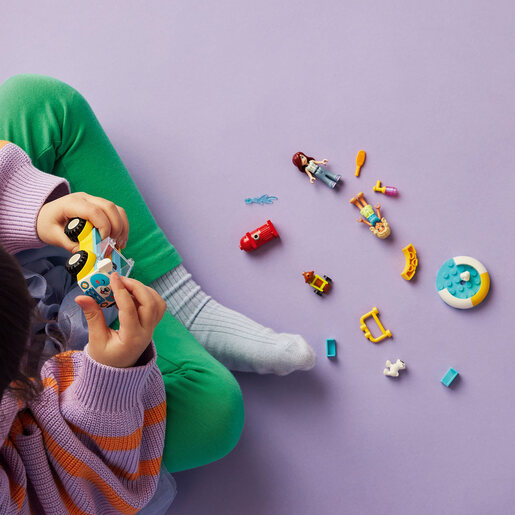 LEGO Automobil za šišanje i kupanje pasa 42635