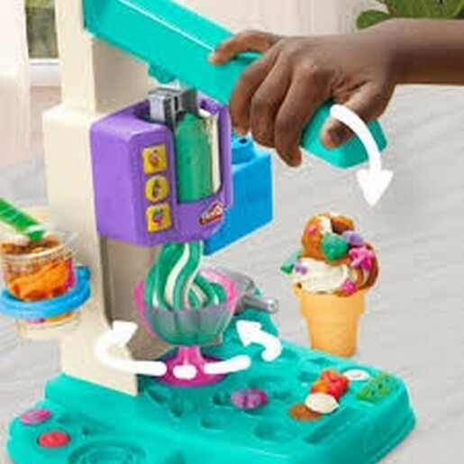 PLAY-DOH RAINBOW SWIRL ICE CREAM PLAYSET G0028