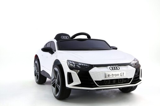 Licencirani Audi RS E-TRON GT 2216