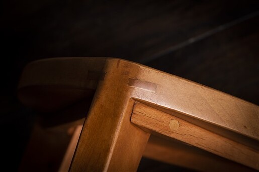 Meda furniture Drvena hoklica Terca M Trešnja