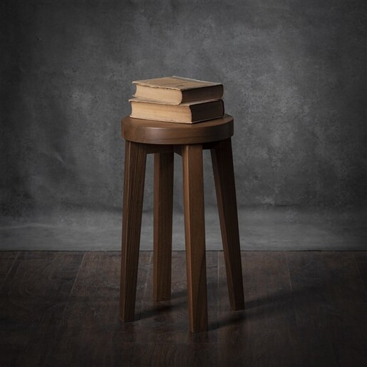 Meda furniture Orahov krug – pomoćni stočić