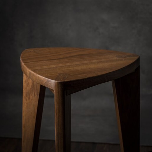 Meda furniture Drvena hoklica Orah M