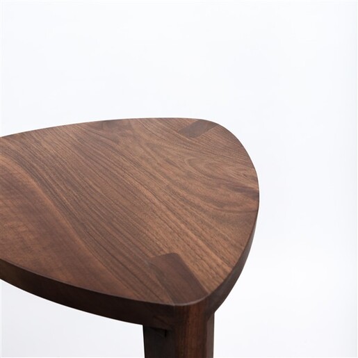 Meda furniture Drvena barska stolica Orah ravna