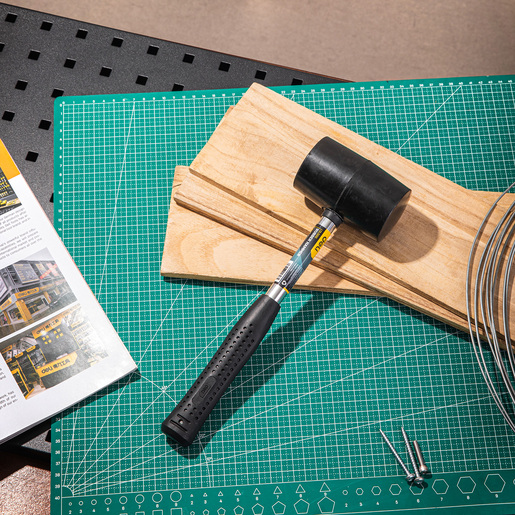 DELI Čekić gumeni crni 16oz/450g EDL5616