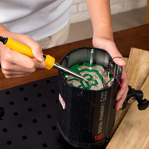 DELI Lemilica 40W EDL8840