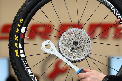 UNIOR Ključ za kasete 13/14 622881