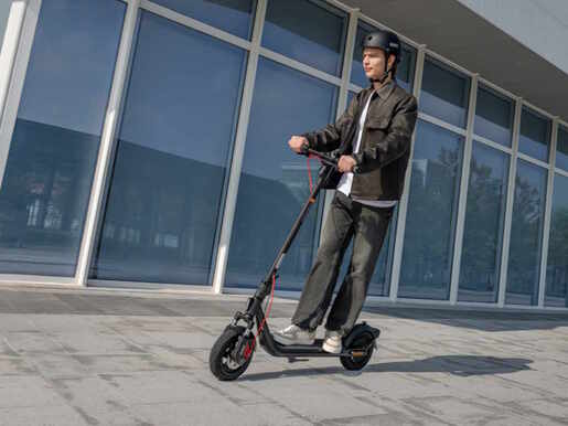 Segway električni trotinet KickScooter F2 PRO E II