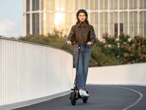 Segway električni trotinet KickScooter F2 PRO E II