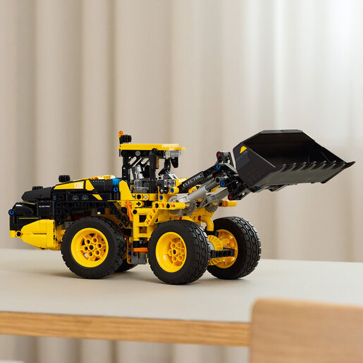 LEGO Volvo L120 Električni utovarivač 42209