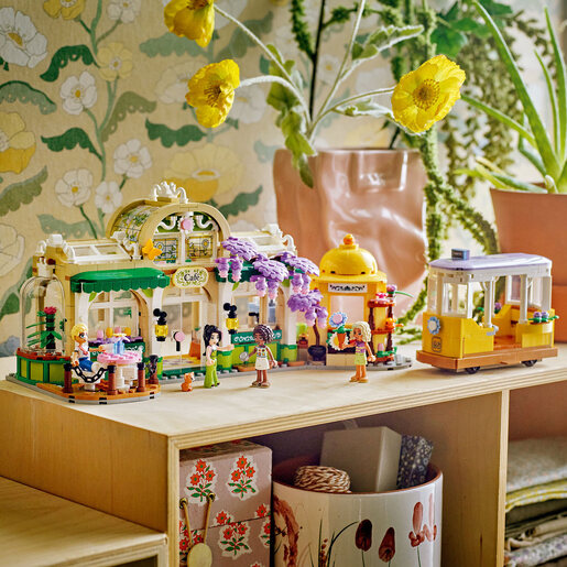 LEGO Biljni kafić i cvećara 42671