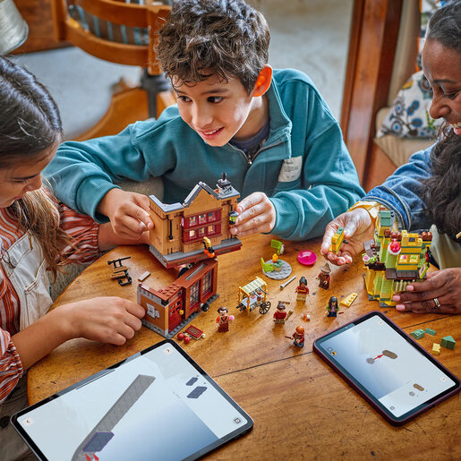 LEGO Prodavnica kvalitetnog pribora za kvidič™ i poslastičarnica 76452