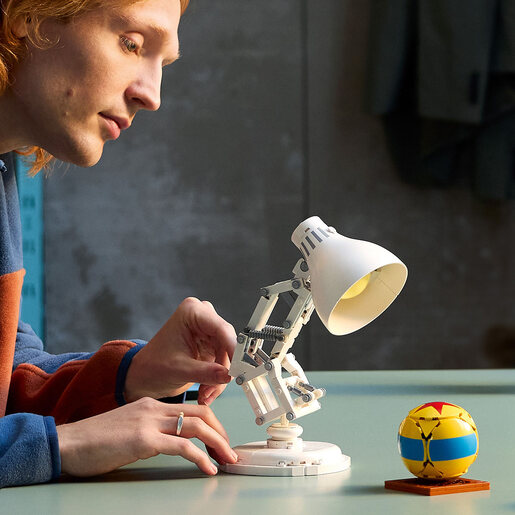 LEGO Disney Pixar Luxo Jr. 21357