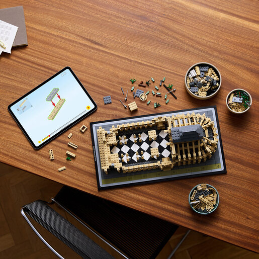 LEGO Pariski Notr Dam 21061