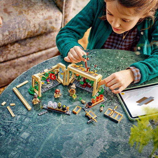 LEGO Zamak Hogvorts™: Čas herbologije 76445