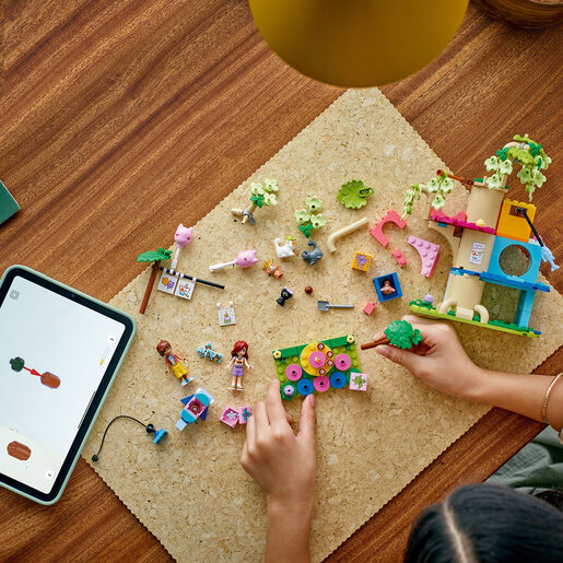 LEGO Macina rođendanska zabava i kuća na drvetu 42666