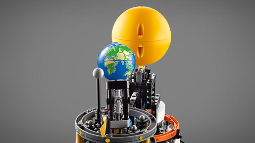 LEGO Planeta Zemlja i Mesec u orbiti 42179