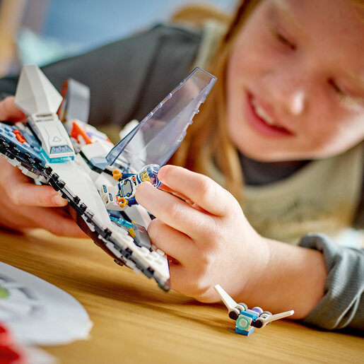 LEGO Međuzvezdani svemirski brod 60430