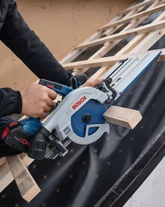 BOSCH Professional vođica za ručne kružne testere FSN 740 X 1600A02V37