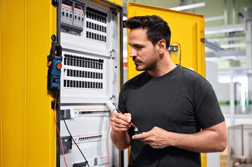 BOSCH Professional strujna kliješta GMC 600-15