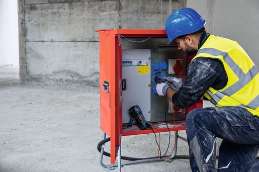 BOSCH Professional digitalni multimetar GDM 600-15