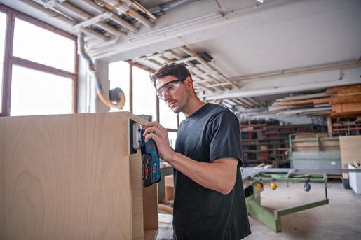 BOSCH Professional akumulatorska vibraciona brusilica GSS 18V-13 Solo alat 06019L0100