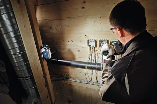 BOSCH Professional akumulatorska radna svetiljka GLI DeciLED 06014A0000