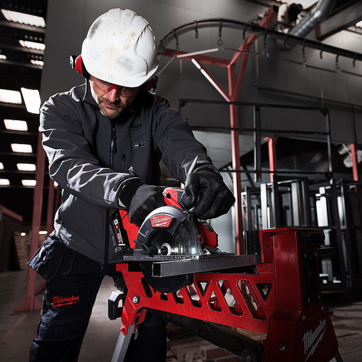 Milwaukee akumulatorski cirkular za metal M18 FMCS-502X-18V/5Ah-150mm 4933459193