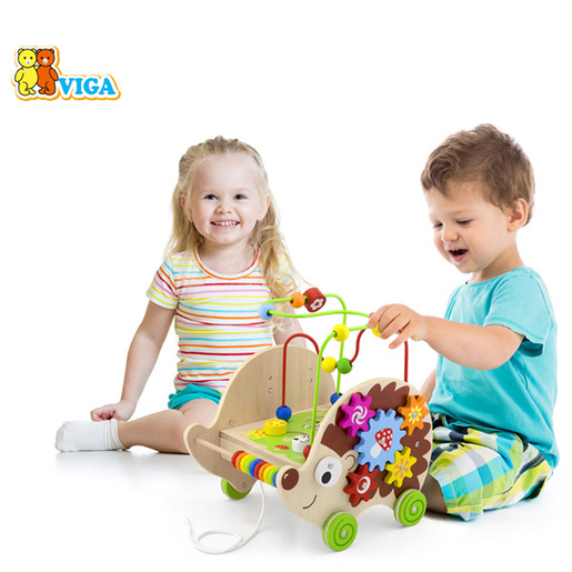 Viga Montesori rolerkoster jež na točkovima