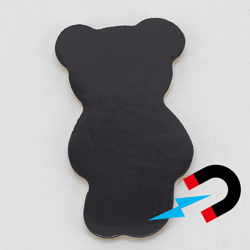 Viga magneti obuci dečaka